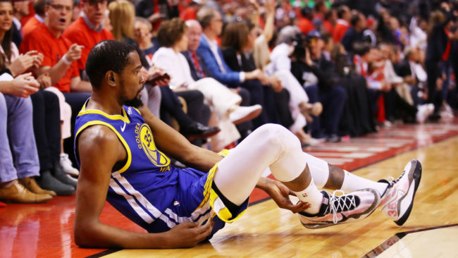 Kevin Durant và Golden State Warriors đã đánh mất sự tin tưởng lẫn nhau?